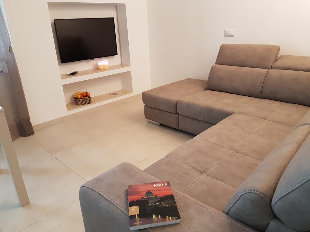 Mary'S Penthouse Apartment Lido di Ostia Exterior photo